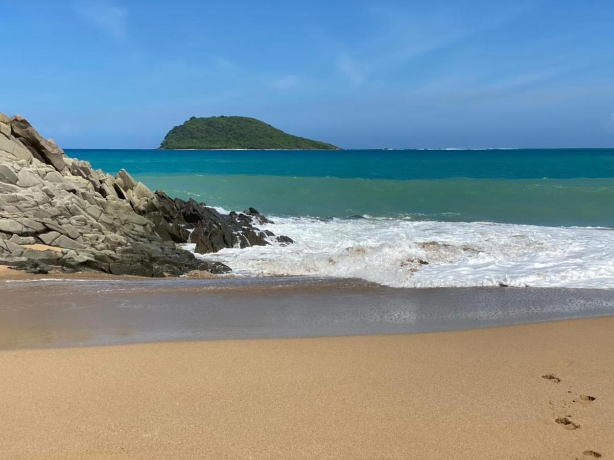 Jolie Petite Villa Sur Une Presqu'Ile Le Gosier  Exteriör bild